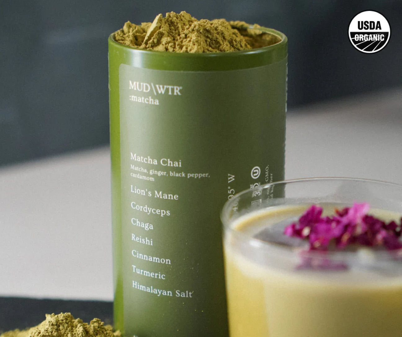 matcha-latte-starter-kit-b8 1._Matcha_11e019cd-8337-4900-ba33-94c953dac3d2.jpg